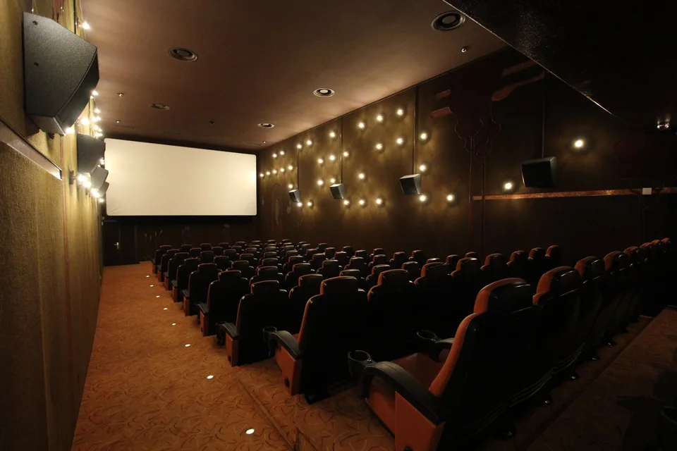 Commercial space with cinema in the heart of Chur