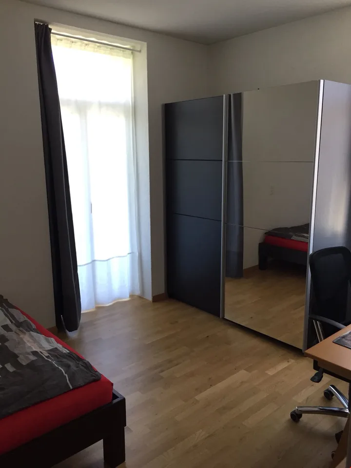 Available from 1.10. - Loft-style near Old Town - cute 2.5-room apartment with balcony