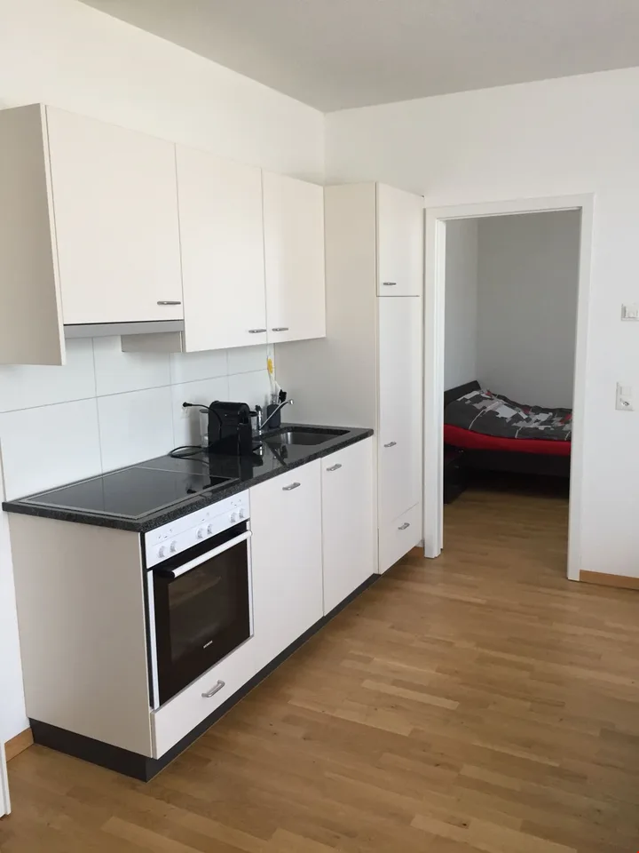 Available from 1.10. - Loft-style near Old Town - cute 2.5-room apartment with balcony