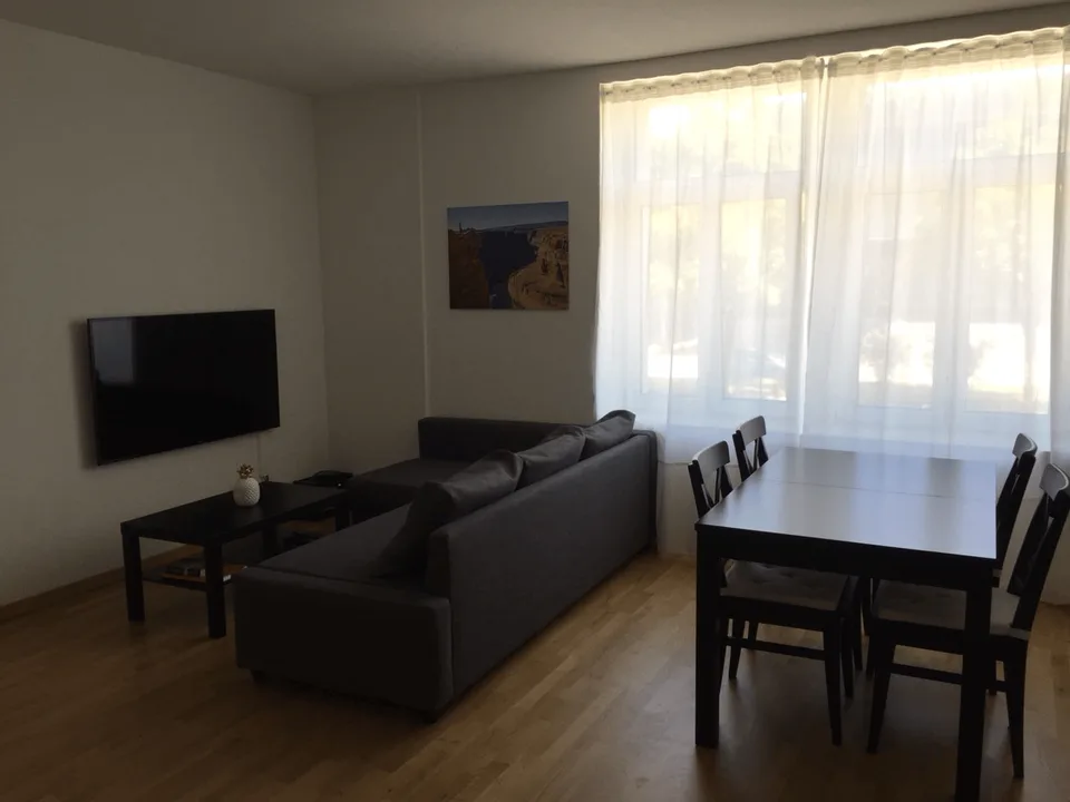 Available from 1.10. - Loft-style near Old Town - cute 2.5-room apartment with balcony