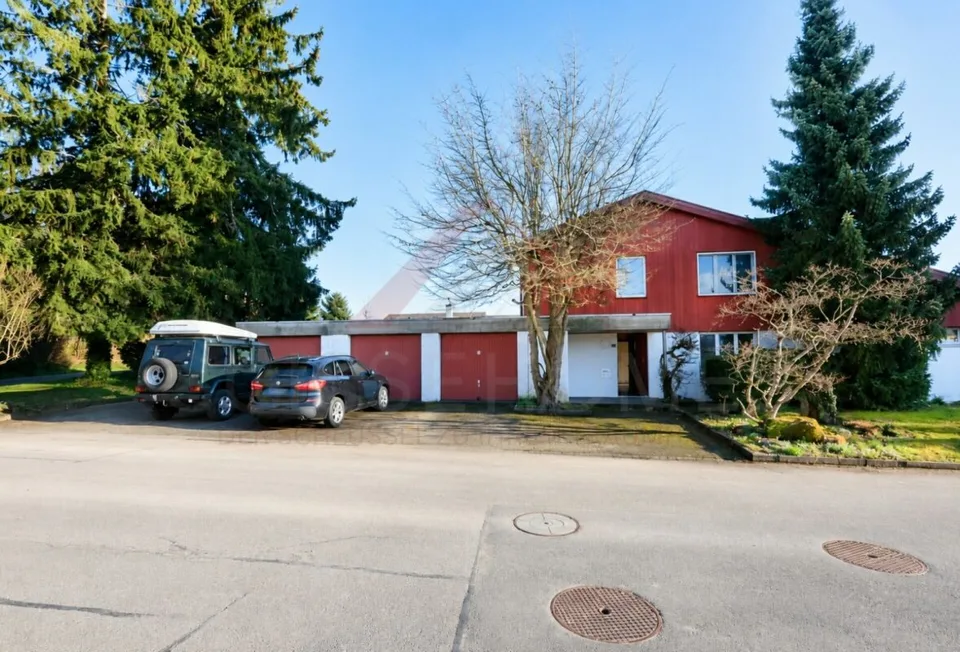 Exklusives Einfamilienhaus mit Pool, Sauna, Seesicht und 1'443 m² Grundstück in Gerolfingen