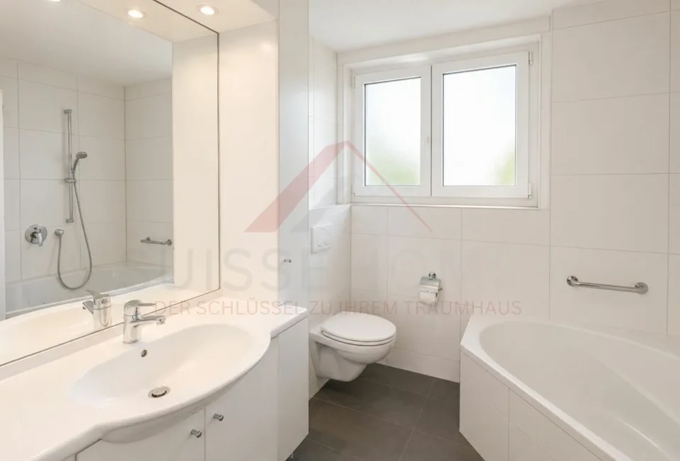 Exklusives Einfamilienhaus mit Pool, Sauna, Seesicht und 1'443 m² Grundstück in Gerolfingen