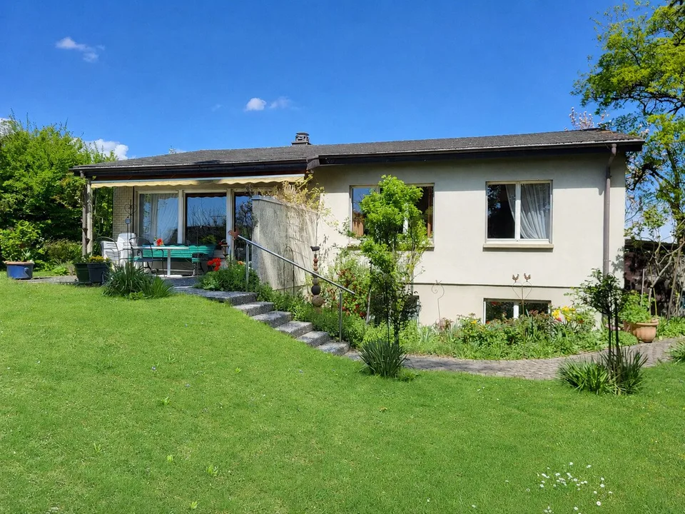 Ein Zuhause zum Wohlfühlen  charmantes Haus mit idyllischem Garten