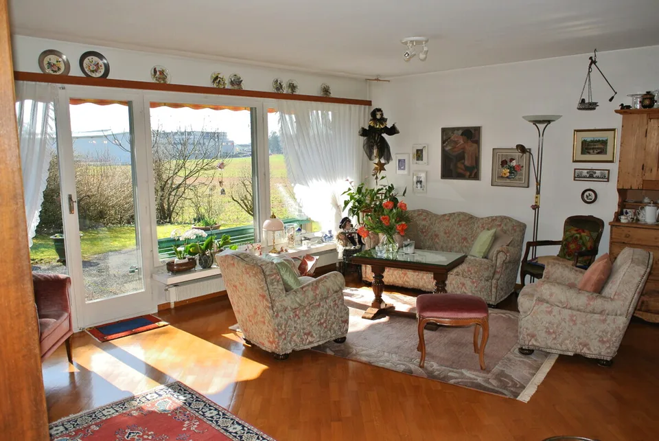 A Home to Feel Good In - Charming House with Idyllic Garden
