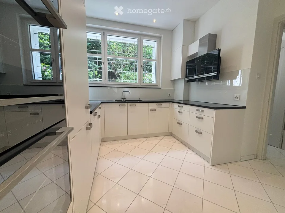 Detached villa in a sought-after location in Zurich