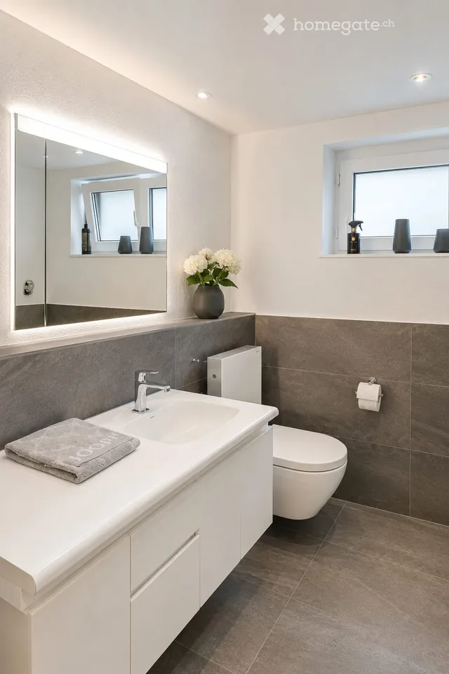 4.5-room garden apartment with plenty of evening sun, privacy, and excellent connection to Zurich