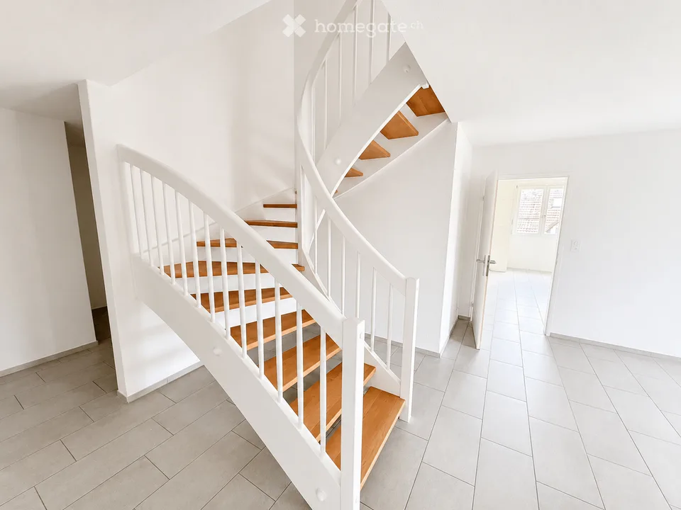Charming 3.5-room maisonette apartment in Schöfflisdorf