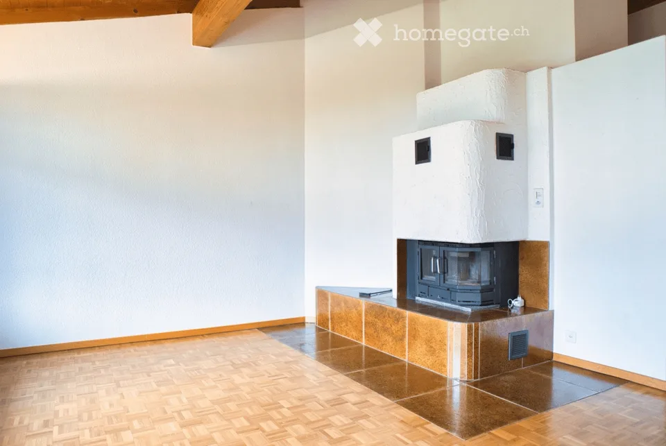Appartamento luminoso 4.5 locali con balcone e vista splendida a Naters