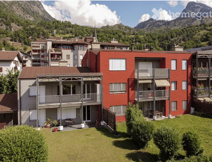 Appartamento luminoso 4.5 locali con balcone e vista splendida a Naters