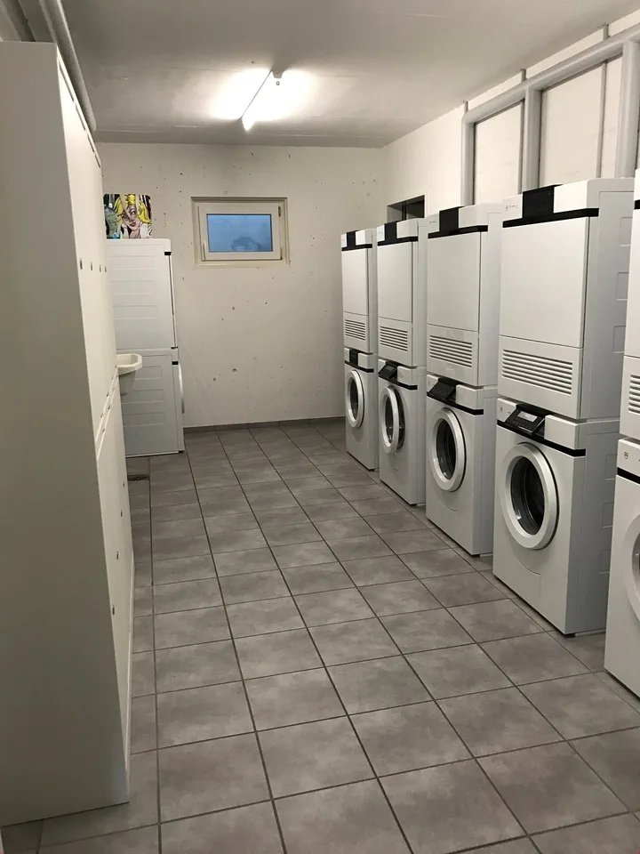 zu vermieten 4.5 Zimmerwohnung mit Gartensitzplatz
