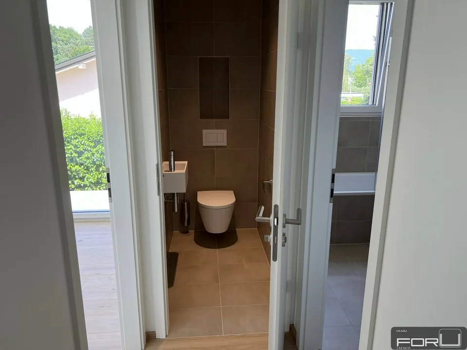 Molto bello appartamento di 4 locali moderno con terrazza a Cologny