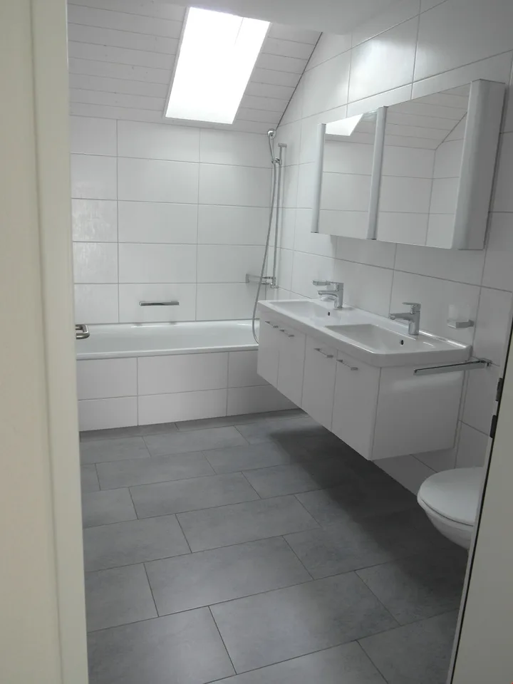 Attraktive 4.5 Zimmer-Maisonettewohnung im Hirschthal