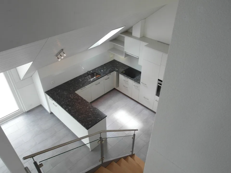 Attraktive 4.5 Zimmer-Maisonettewohnung im Hirschthal