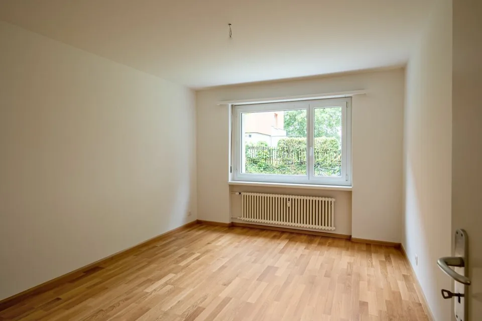 Tra Römerwiese e stazione di Muttenz - appartamento di 3 camere accogliente al piano terra