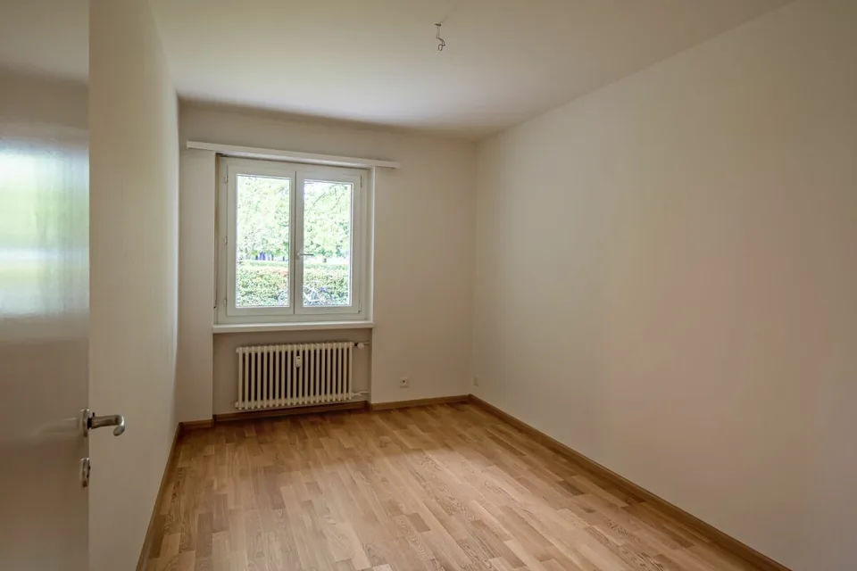 Tra Römerwiese e stazione di Muttenz - appartamento di 3 camere accogliente al piano terra