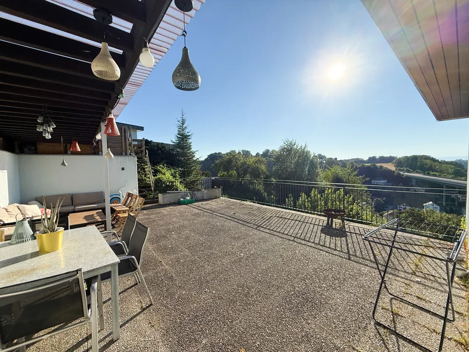 Casa unifamiliare unica con dependance e vista mozzafiato