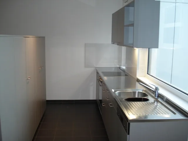 Appartement spacieux 2.5 pièces à Zürich-Seebach