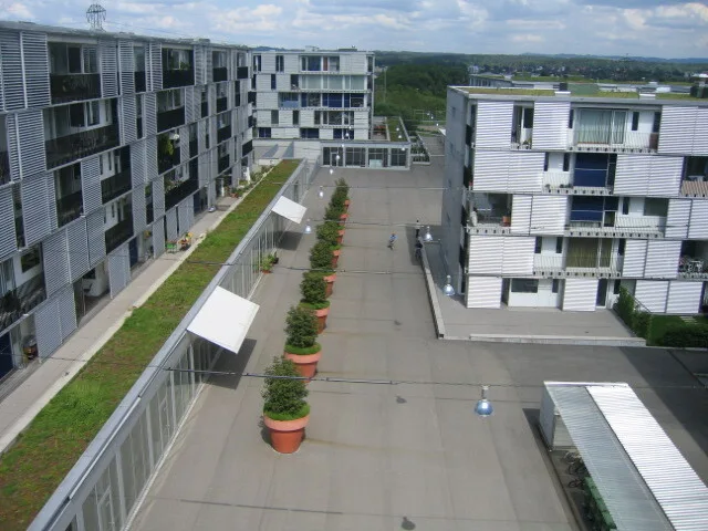 Appartement spacieux 2.5 pièces à Zürich-Seebach