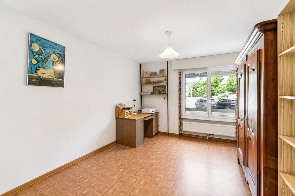 A bright apartment offering great potential