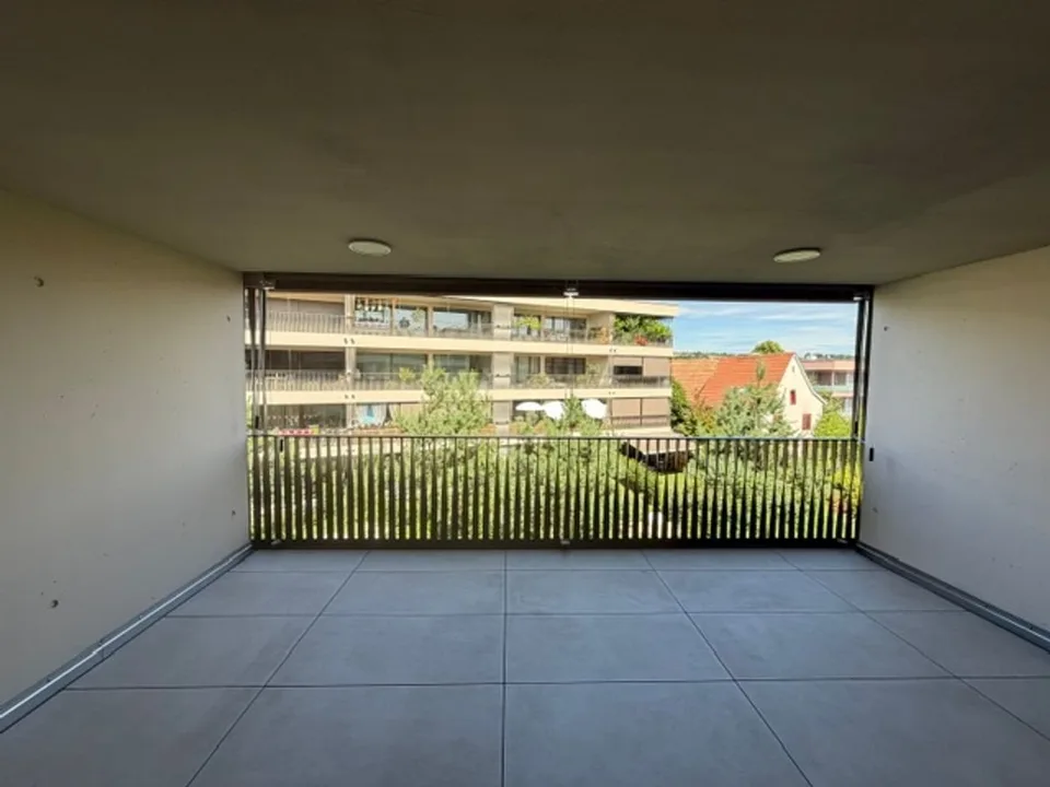 Moderne, neuwertige 4.5-Zimmer Wohnung zur Miete in Therwil