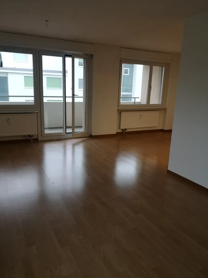 Joli appartement 4 1/2 pièces, près de St-Gallen