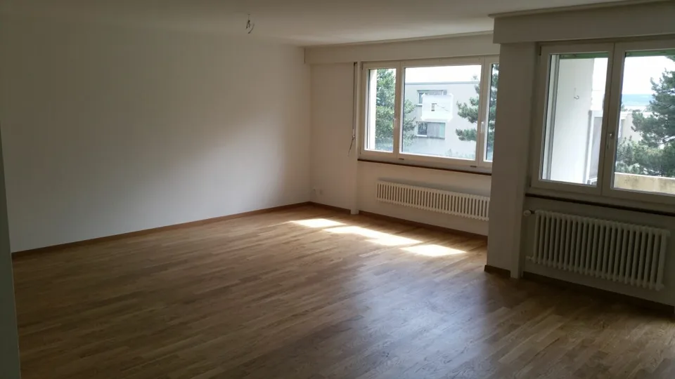 Beautiful 3.5-room apartment with spacious balcony!