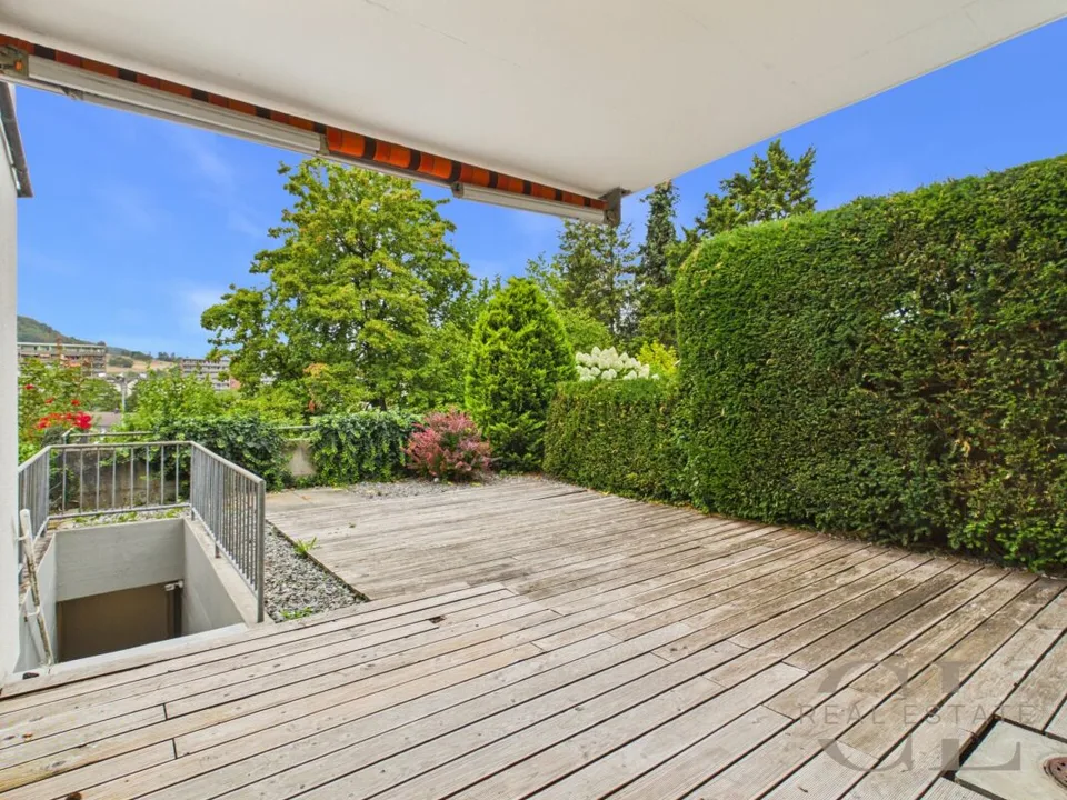 Attractive 4.5-room row house with garage