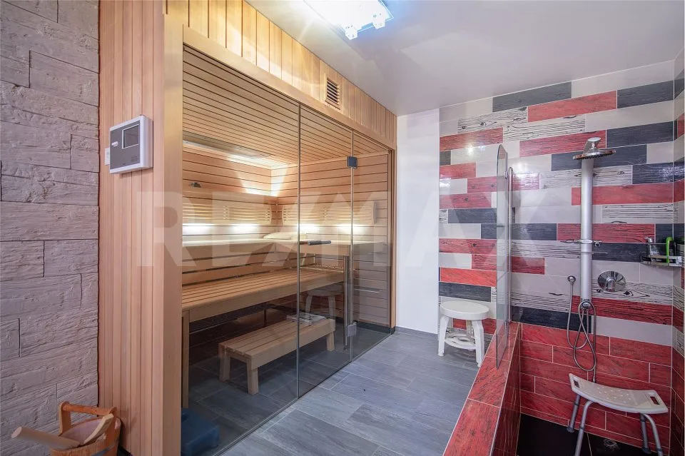 Exclusive single-family house in a quiet location near Bellinzona