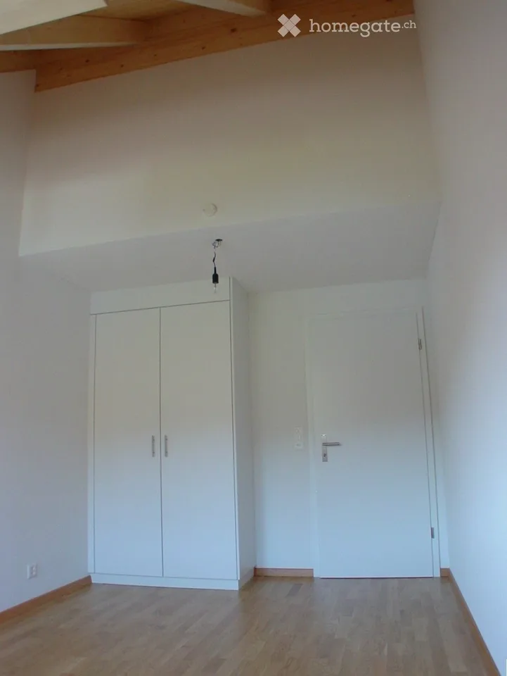 Appartement en duplex de 4,5 pièces ensoleillé – vie rurale, très bien desservi entre Berne et Thoune
