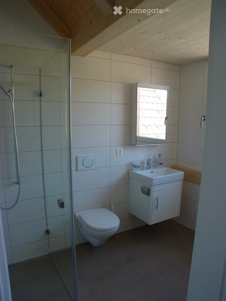 Appartement en duplex de 4,5 pièces ensoleillé – vie rurale, très bien desservi entre Berne et Thoune