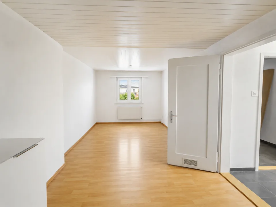 Charmant 4.5-pièces maison mitoyenne à Wil SG – Disponible immédiatement !