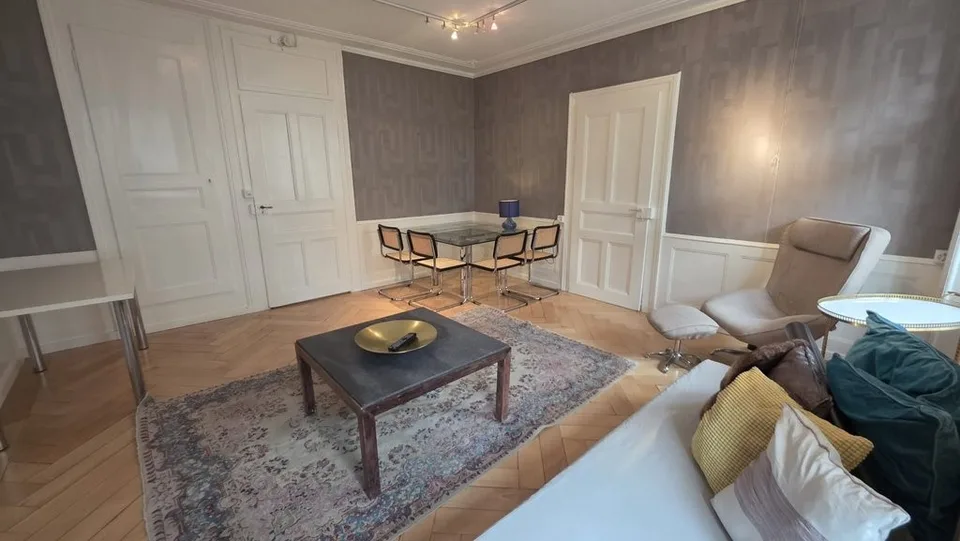 APPARTEMENT MEUBLÉ TOUT CONFORT
