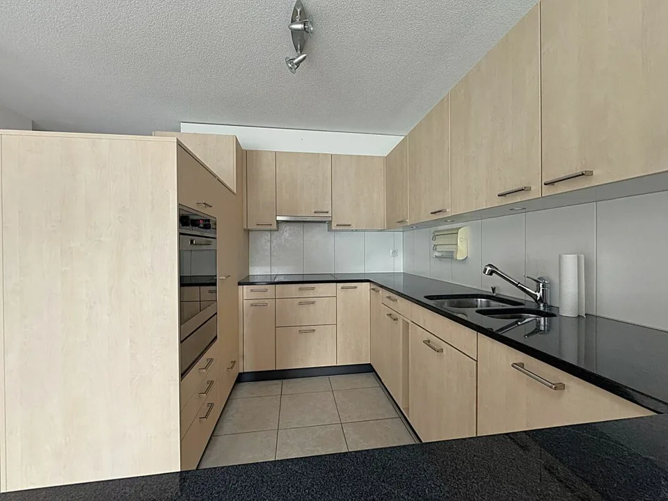 Appartement en duplex attractif et centralement situé avec galerie