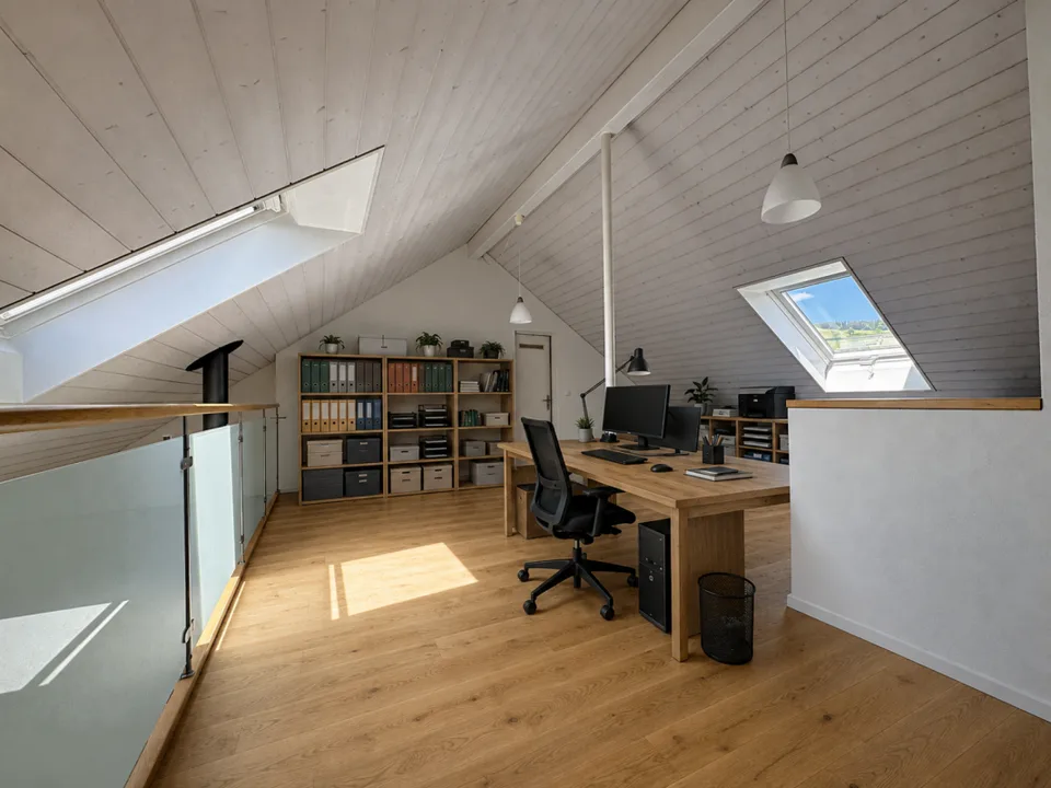 Appartement en duplex attractif et centralement situé avec galerie