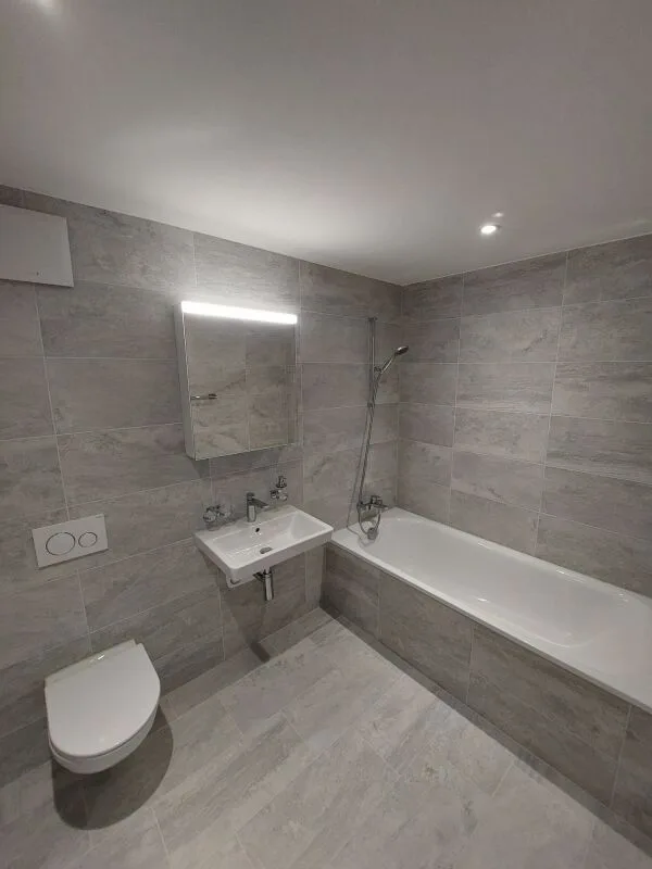 Appartement neuf de 3,5 pièces lumineux au Escher Wyss Platz - Première location
