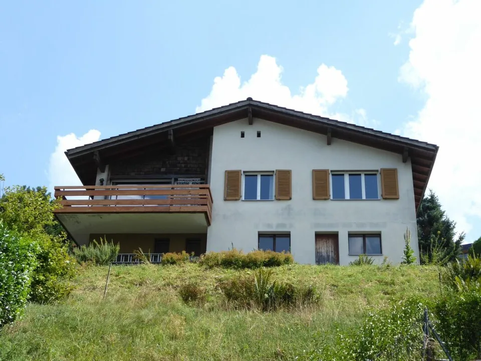 4 1/2-Zimmer-Einfamilienhaus mit attraktiver Seesicht