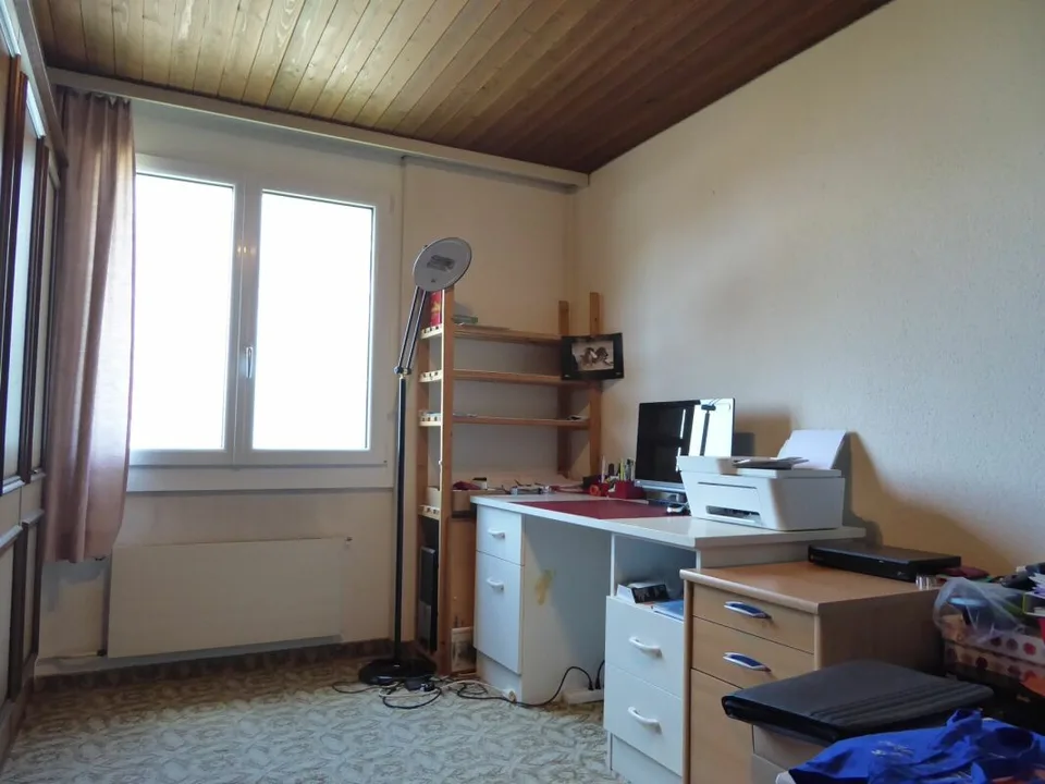 Casa unifamiliare 4 1/2 locali con vista lago attraente