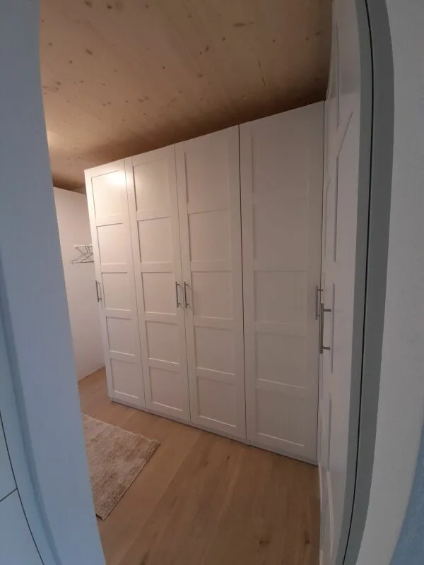 Charmantes möbliertes Appartement mit Balkon in Kleinwohnanlage