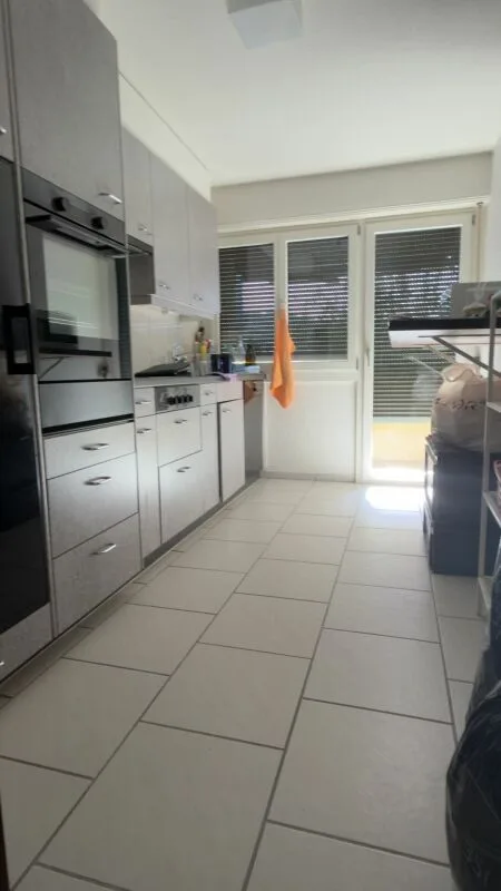 Spacious 3-room apartment in Riehen