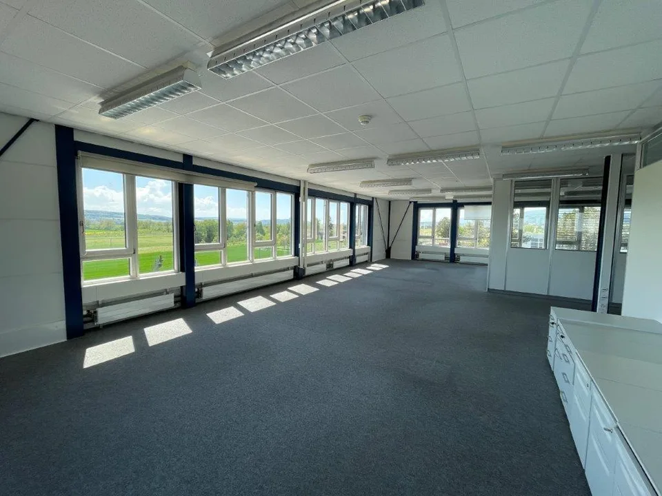 Büro- und Gewerberäumlichkeiten an zentraler Lage