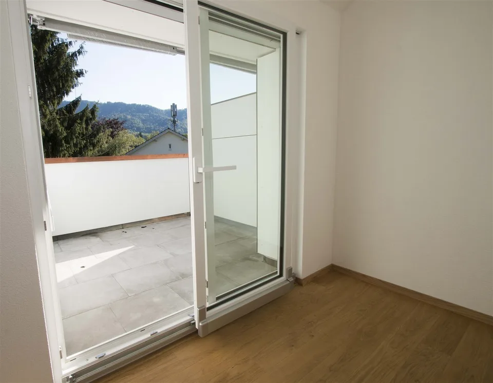 Mansarda di lusso con vista & ristrutturazione moderna Zurigo Wiedikon