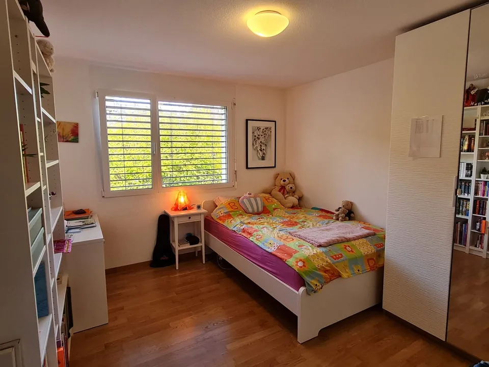 Prächtige 6-Zimmer-Wohnung mit 169 m² in einem gesuchten Wohnviertel in Colombier