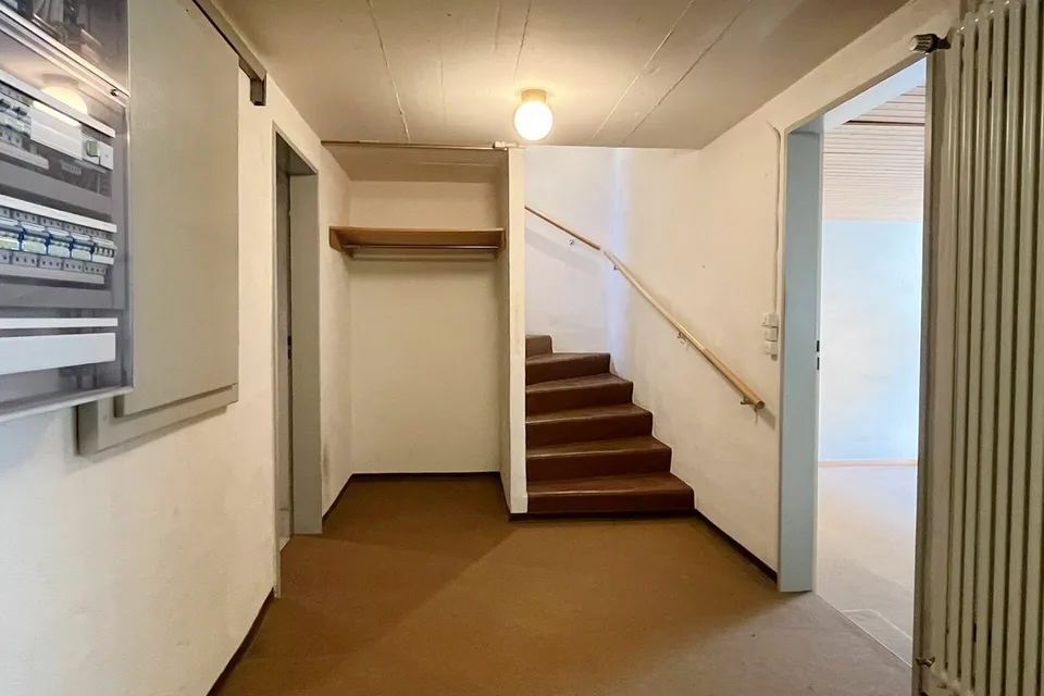 Einfamilienhaus mit Garten in einem ruhigen Wohnquartier