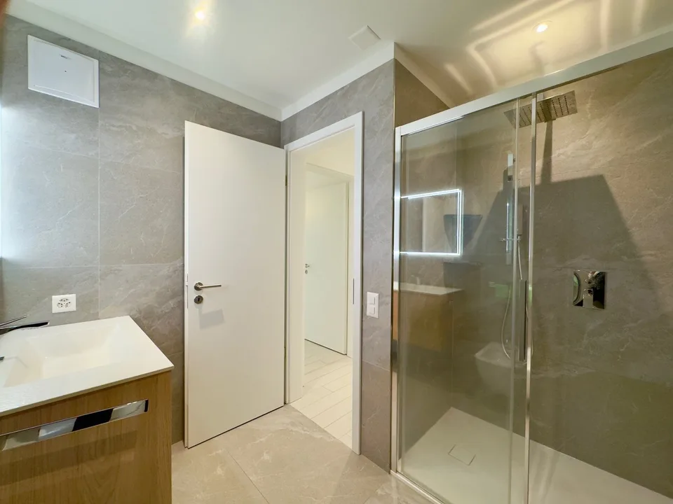 3784 CADEMPINO - MODERNO APPARTAMENTO CON VISTA PANORAMICA