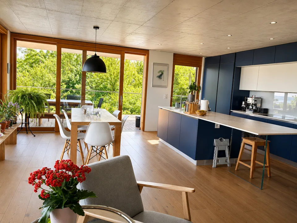 Luxury attic of 6.5 rooms with large terrace
