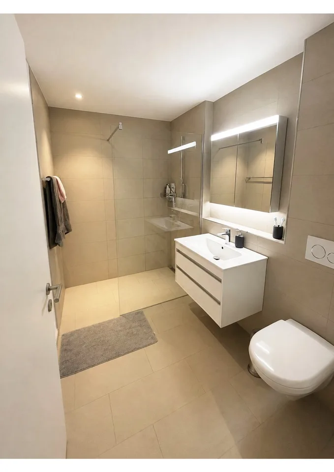 La tua nuova casa – moderna, spaziosa e centrale