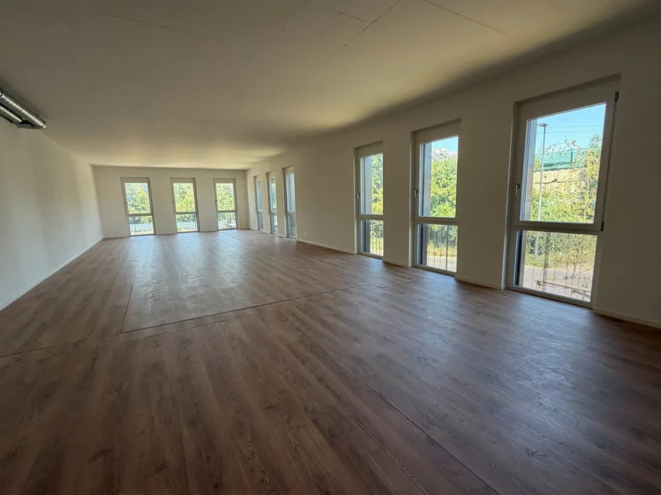230m² Office, 1052 Le Mont-sur-Lausanne