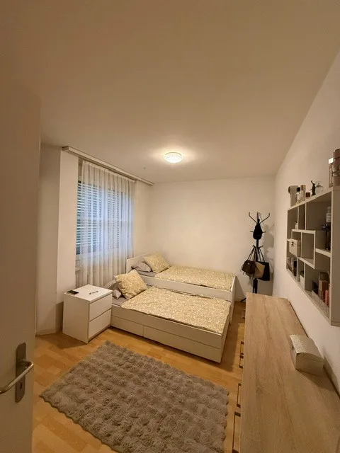 Kinderfreundliche 3.5-Zimmer-Wohnung mit Balkon im Gundeldingen