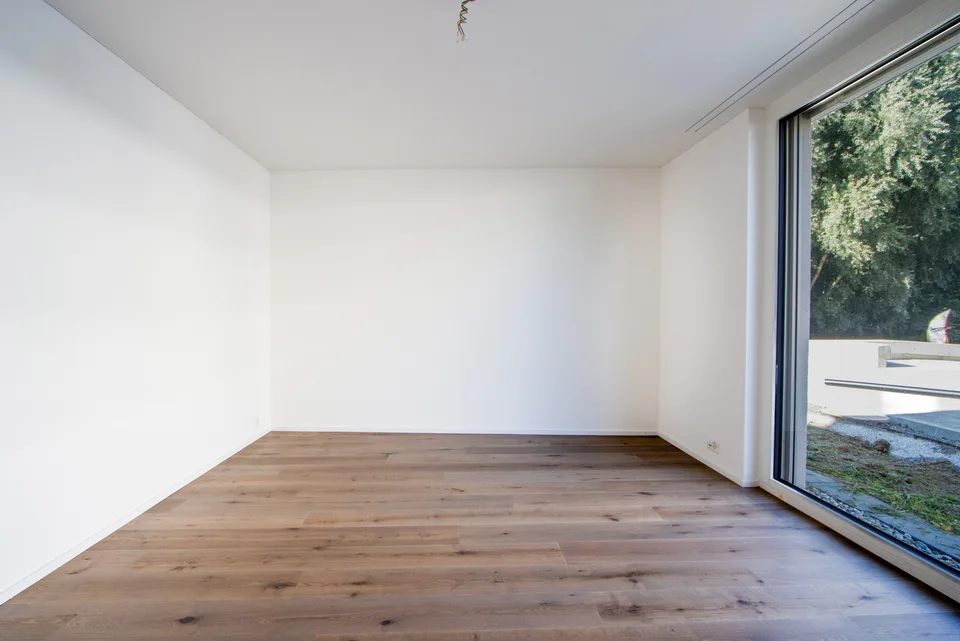 Traumhafte 4.5-Zimmer Erdgeschosswohnung in unmittelbarer Seenähe!