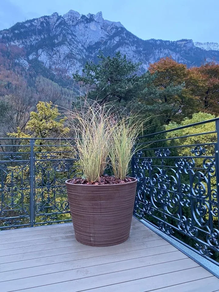 Appartamento in attico di 5,5 locali nel centro di Glarus con terrazza spaziosa